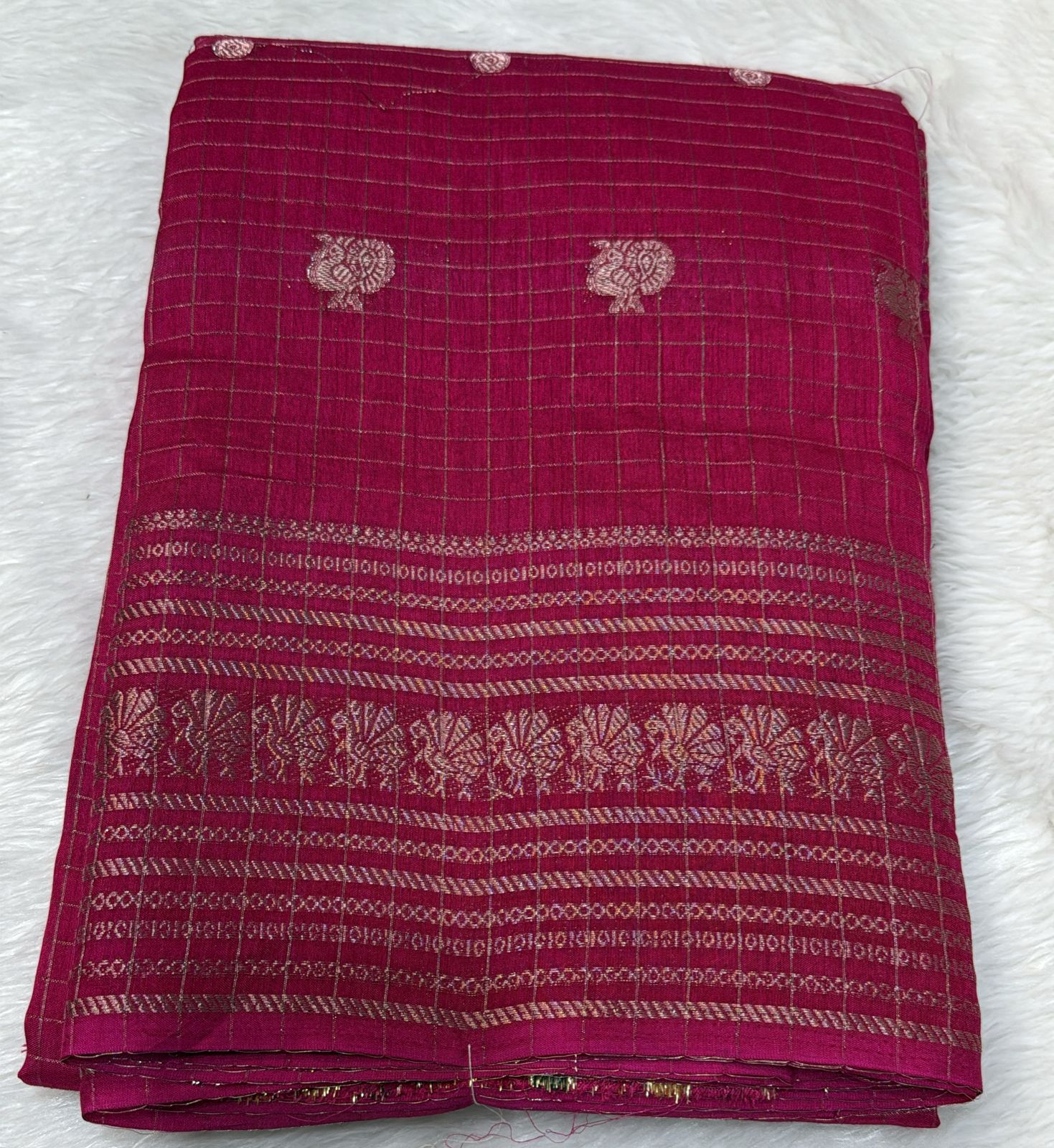 Checks saree KL134