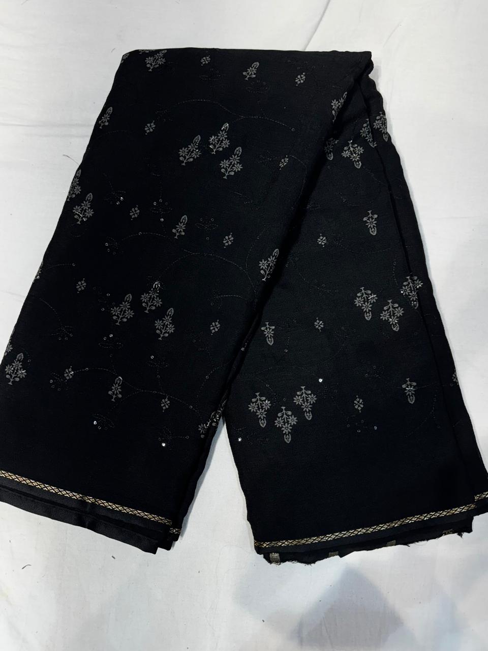 Black saree V126