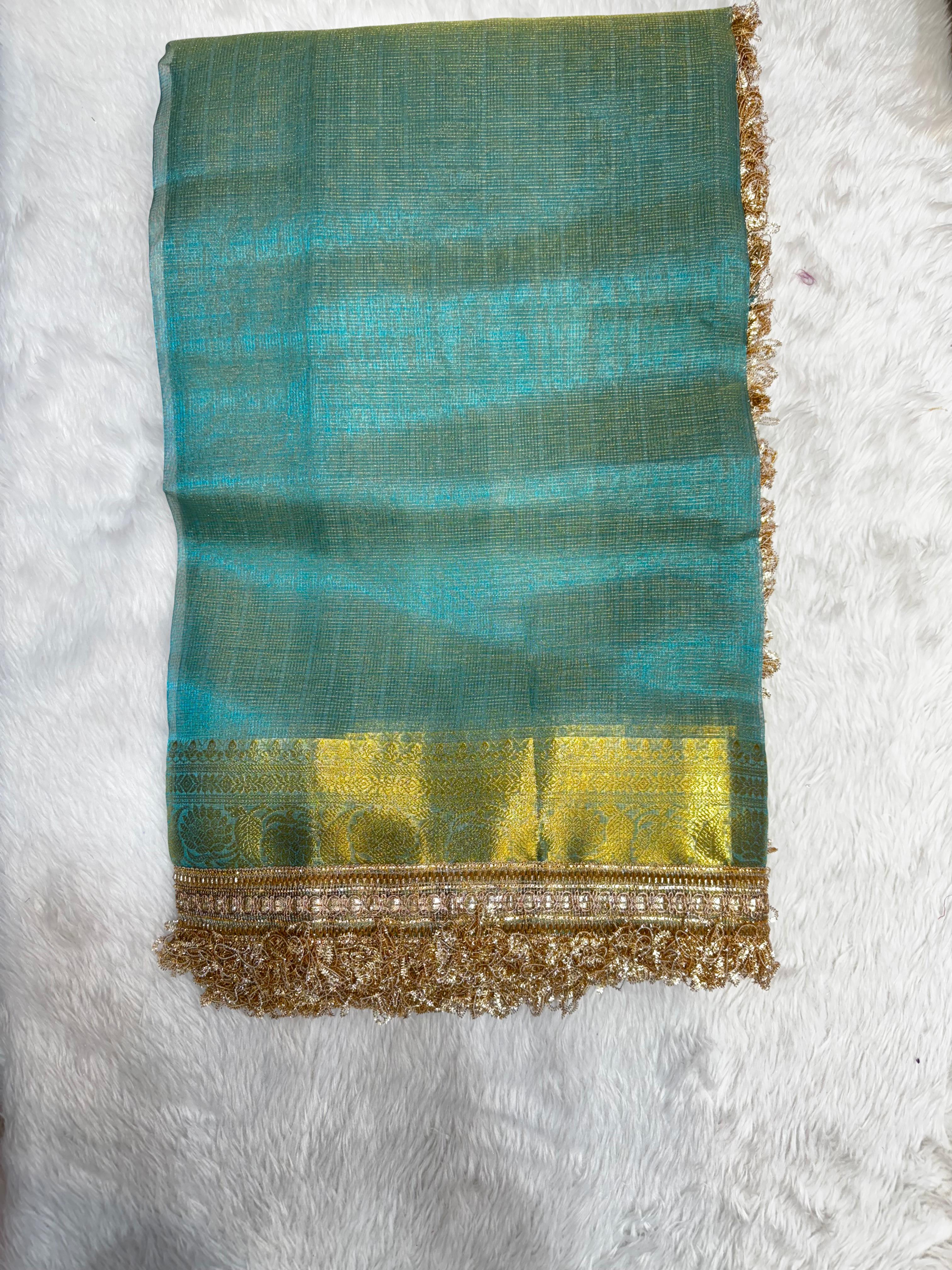 CELEBRITY ORGANZA AB129