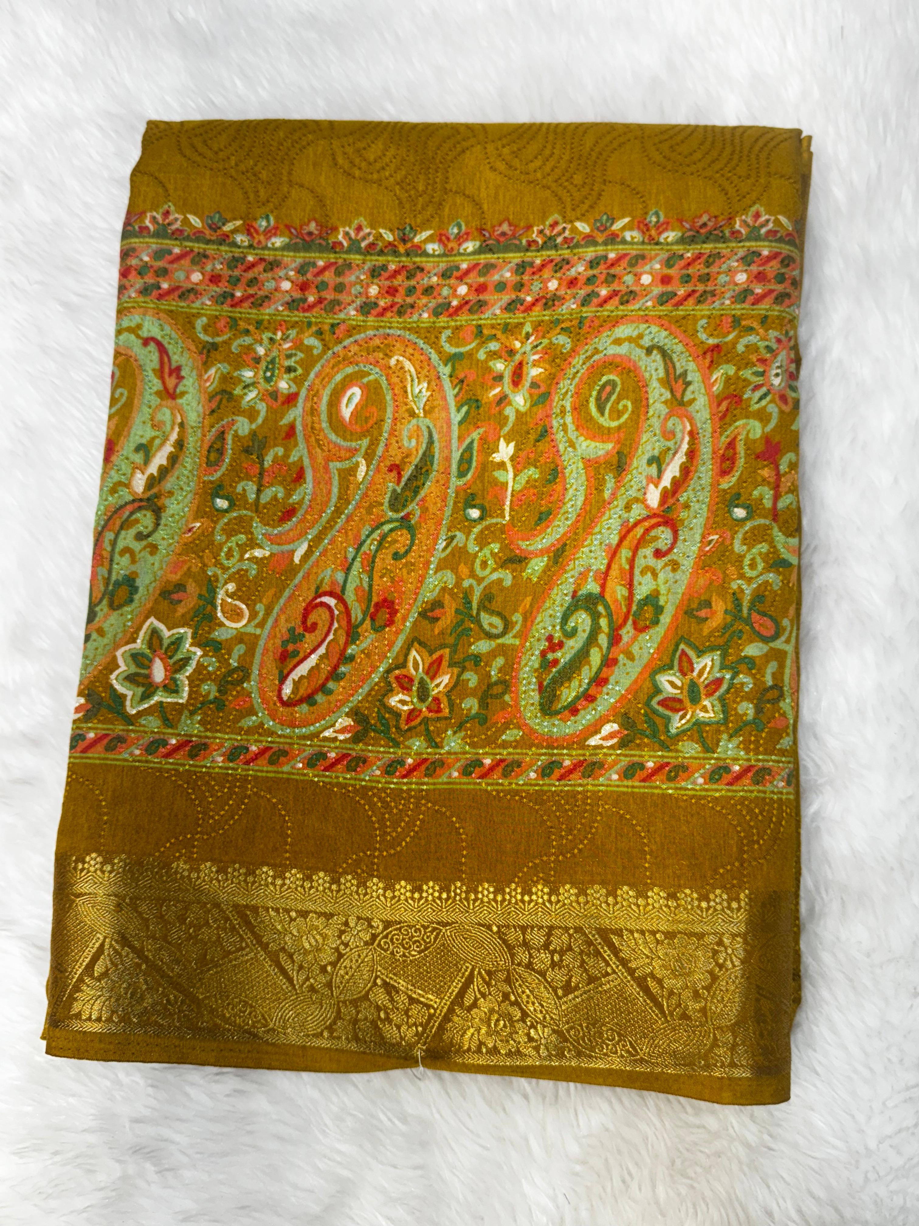 Celebrity pattern R242