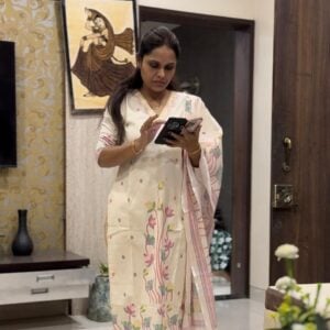 Alternative view of DRESS X124