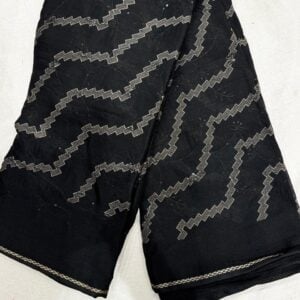 Black saree V126
