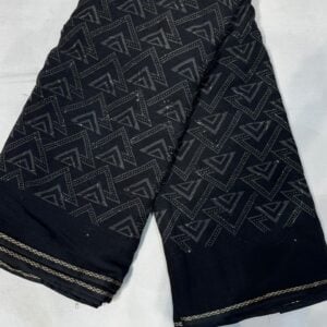 Black saree V126