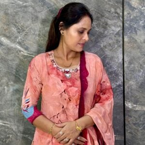 Alternative view of DRESS X124