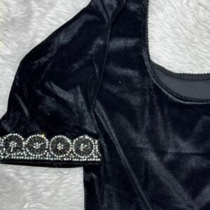 Alternative view of BLOUSE B111
