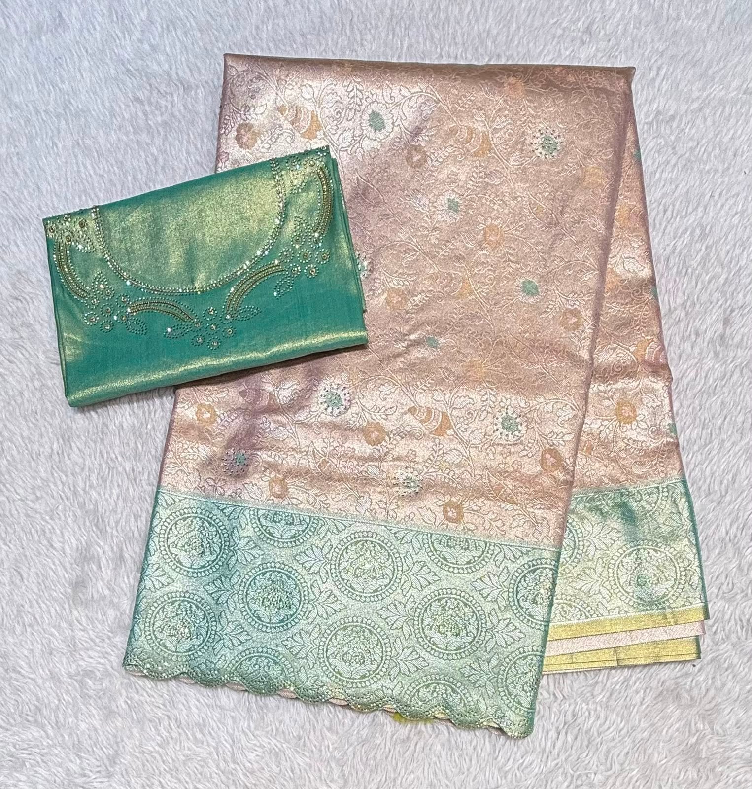PREMIUM BANARASI SILK SAREE PS54