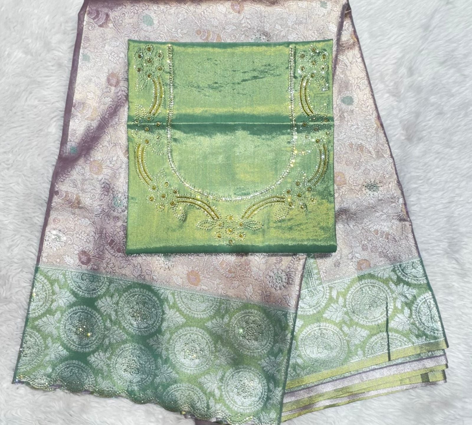 PREMIUM BANARASI SILK SAREE PS54