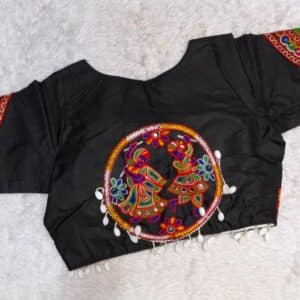 Alternative view of BLOUSE SR333
