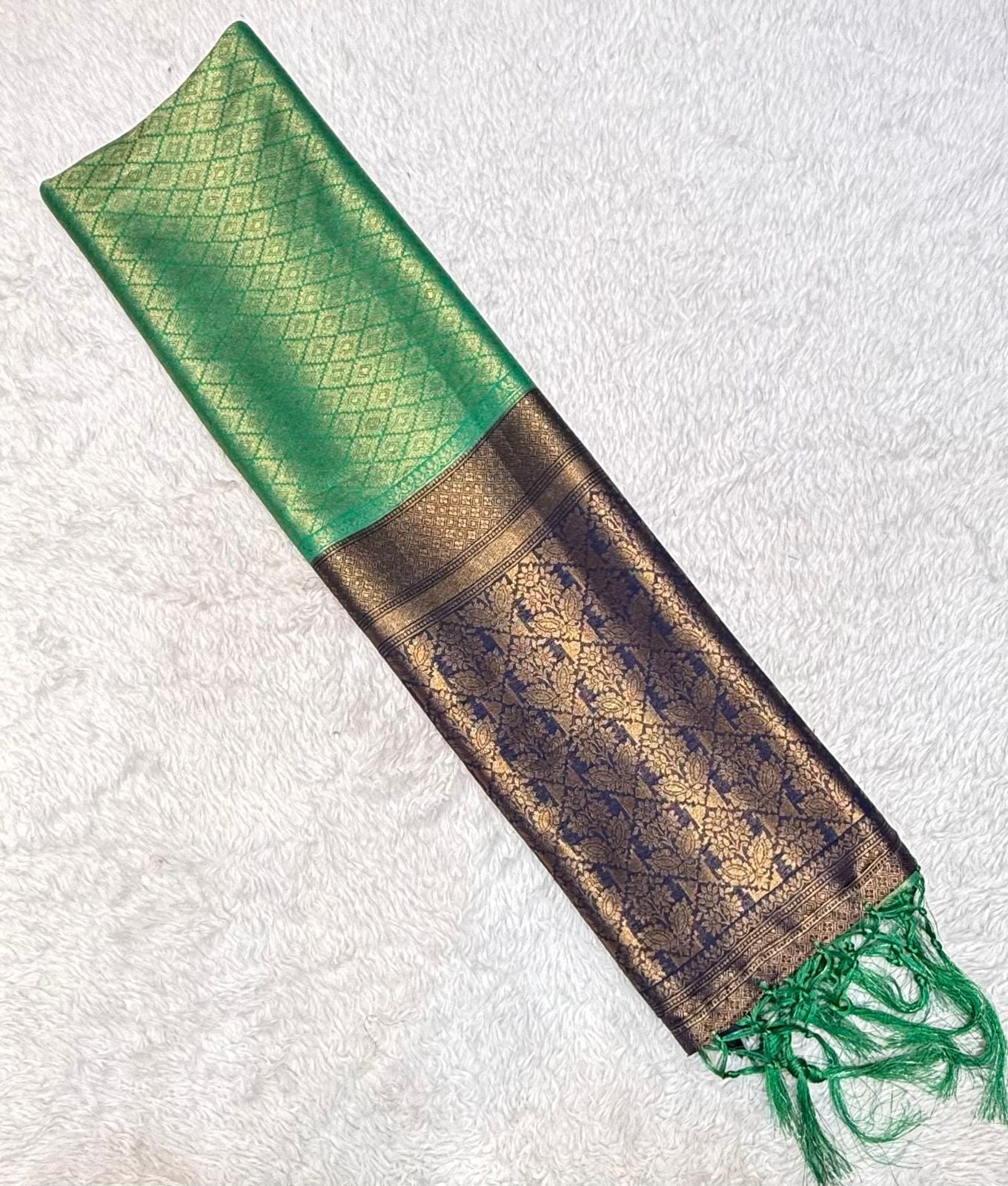 PATLI PALLU R239