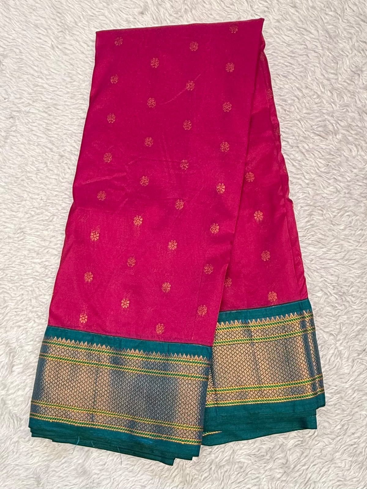KATHPADAR A902